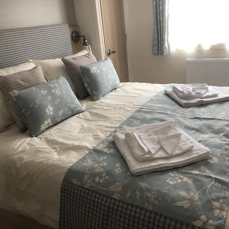 Luxury 2 Bedroom Caravan In Stunning Location Pitlochry Zewnętrze zdjęcie