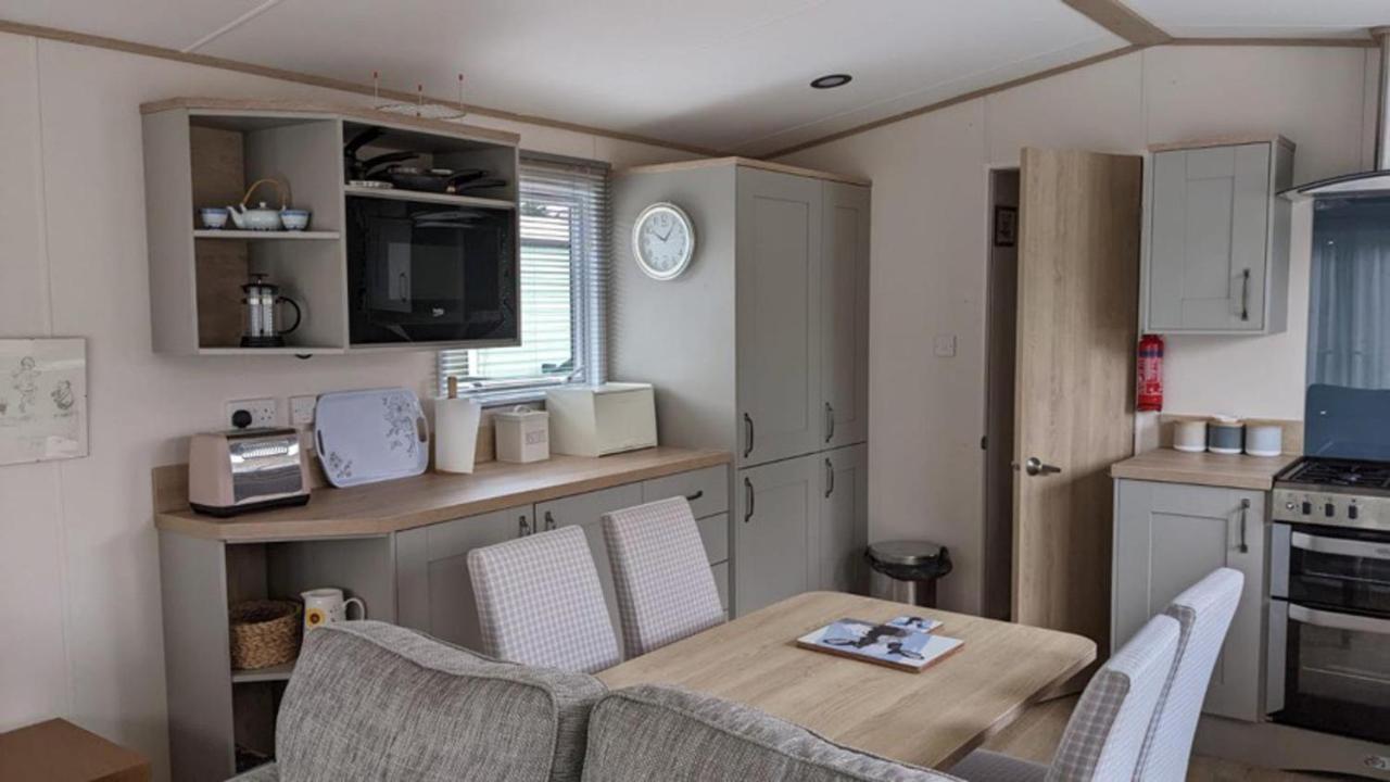 Luxury 2 Bedroom Caravan In Stunning Location Pitlochry Zewnętrze zdjęcie